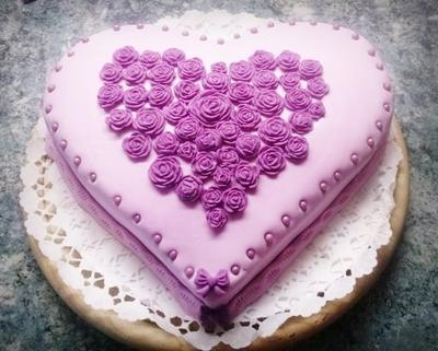 Szív alakú torta